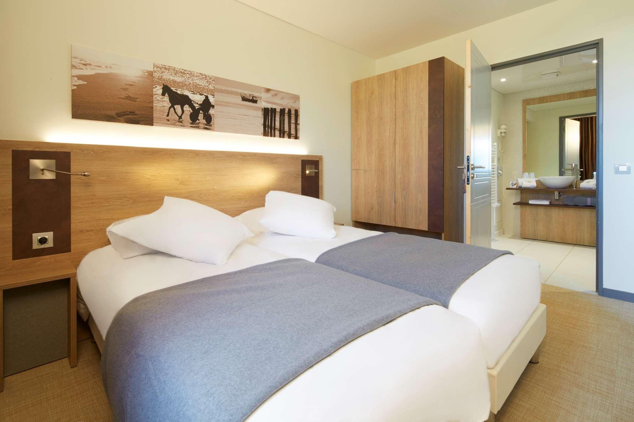 Kyriad Prestige Residence Cabourg-Dives-sur-Mer Eksteriør billede