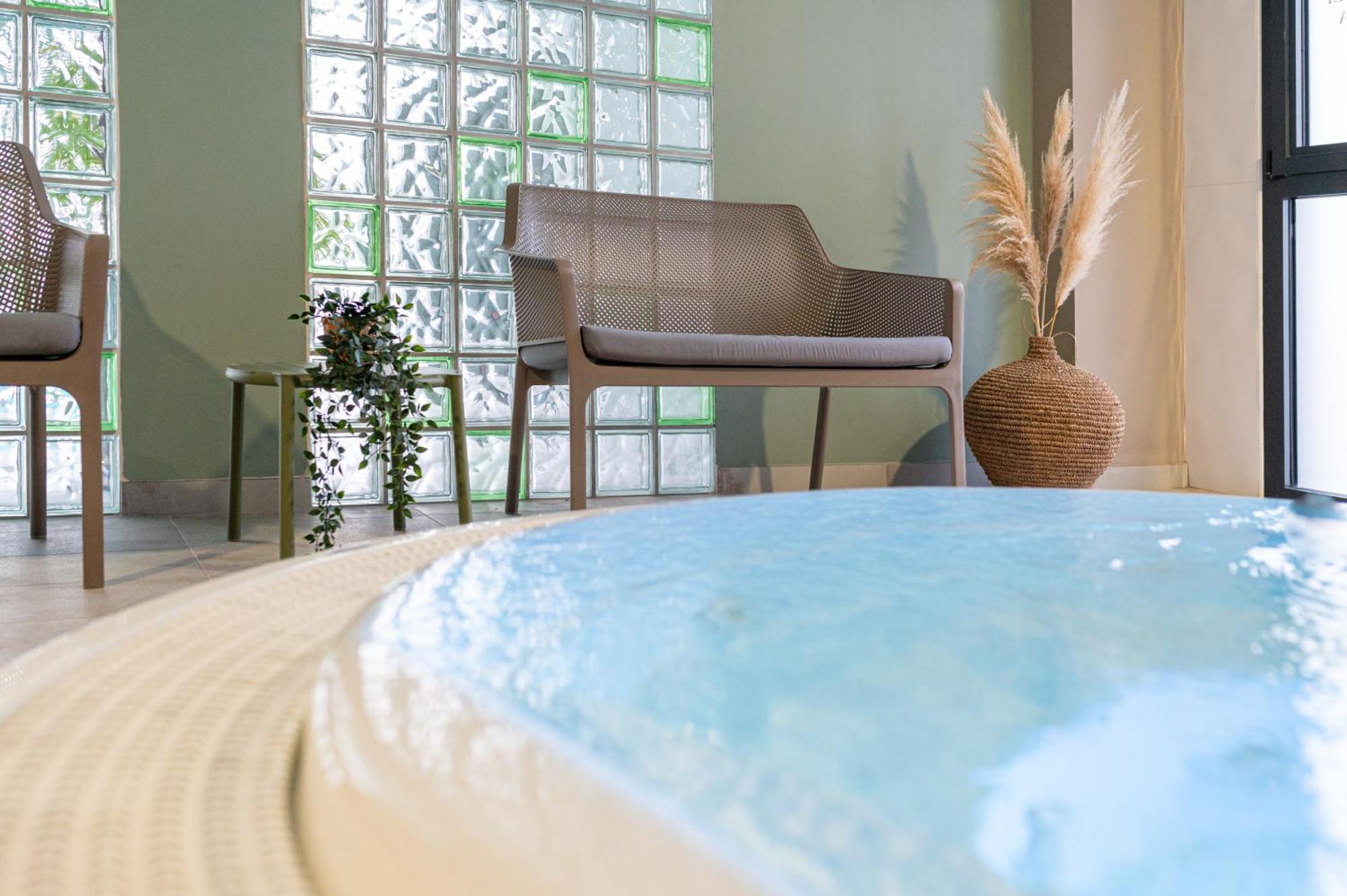 Kyriad Prestige Residence Cabourg-Dives-sur-Mer Eksteriør billede
